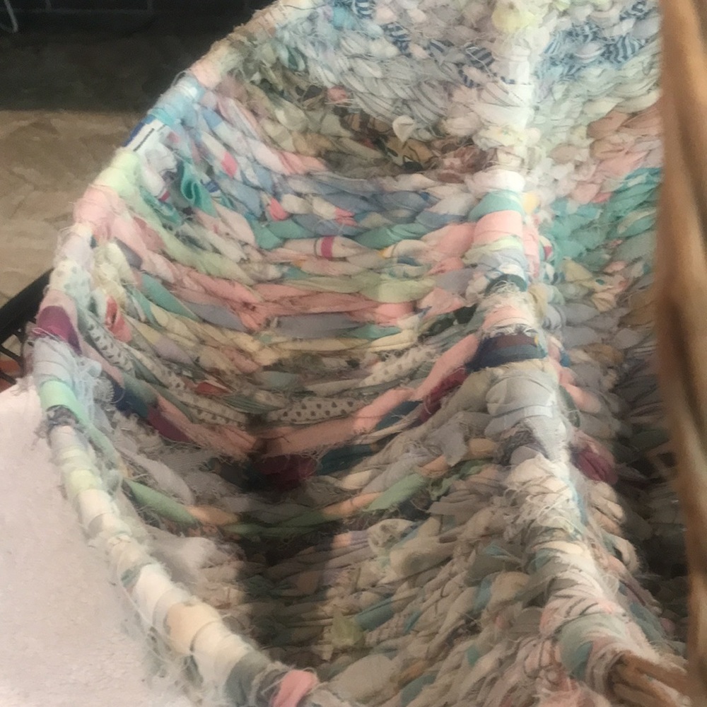 Basket Rag With Divider - Picture 8 of 9